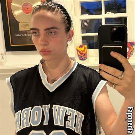 billie eilish nude leak|Billie Eilish .